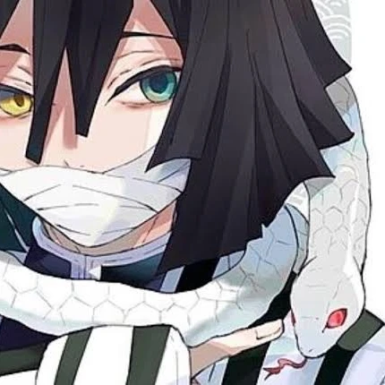 伊黒小芭内