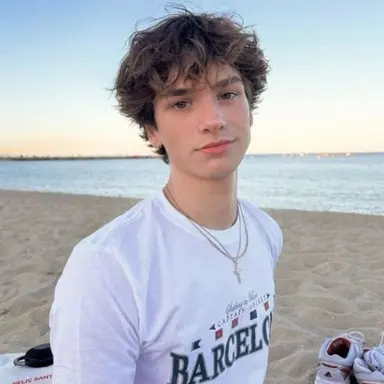 Profile image of Ethan