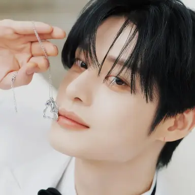Profile image of 김지웅