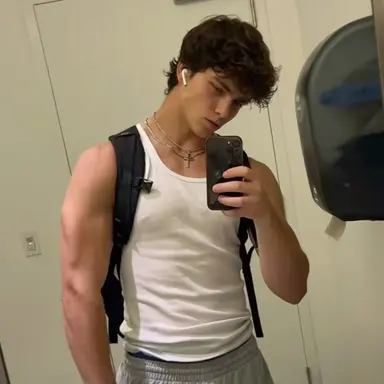 Profile image of Asher Grant