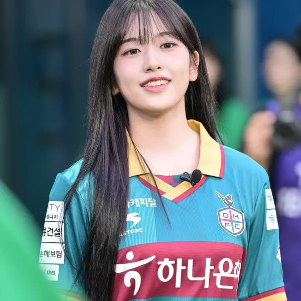 power.의 안유진