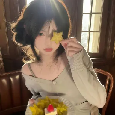 Profile image of Lola
