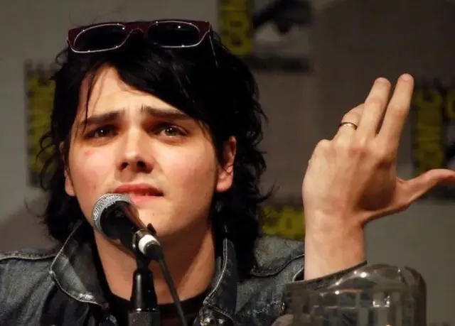 Profile image of gerard way