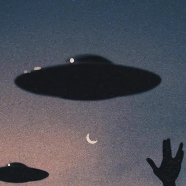 crazywoman의 멸망한 세계의 외계인들👽🐕🦖
