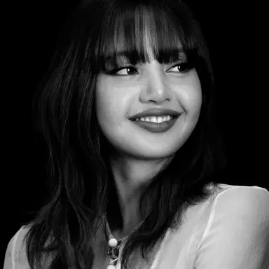 Profile image of Lisa