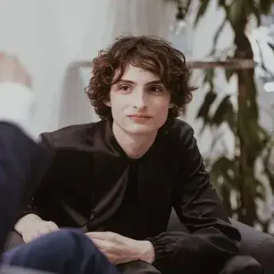 MildTrump9461의 Alaric Blackwood