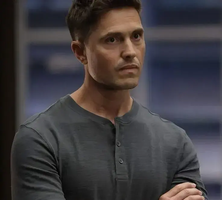 ShinyGrill9034의 Tim Bradford