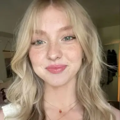Profile image of Violette