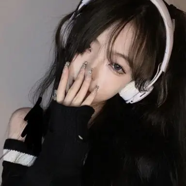 Profile image of Sondra