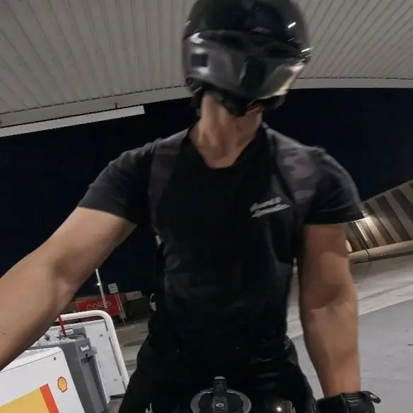 GayLand7014의 My Biker TikTok BF