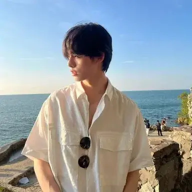 Profile image of Qin - Duang W You