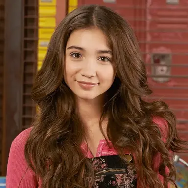 Profile image of Riley Matthews