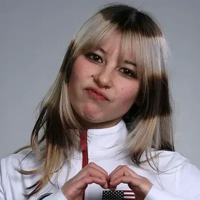 WiryWiper7908의 ALYSA LIU