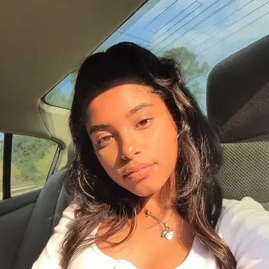 Profile image of Mia