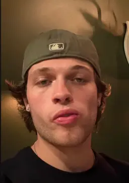 Profile image of Chris