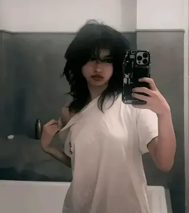 Profile image of Linh