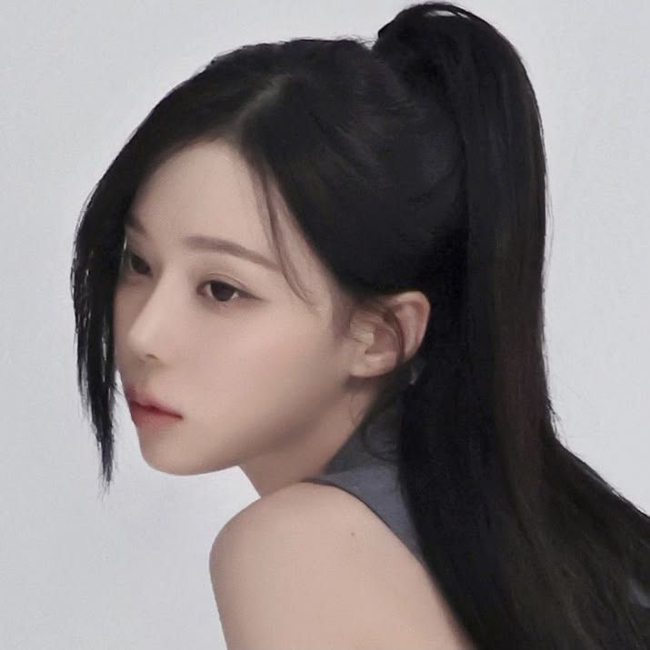 민정 대표 이미지