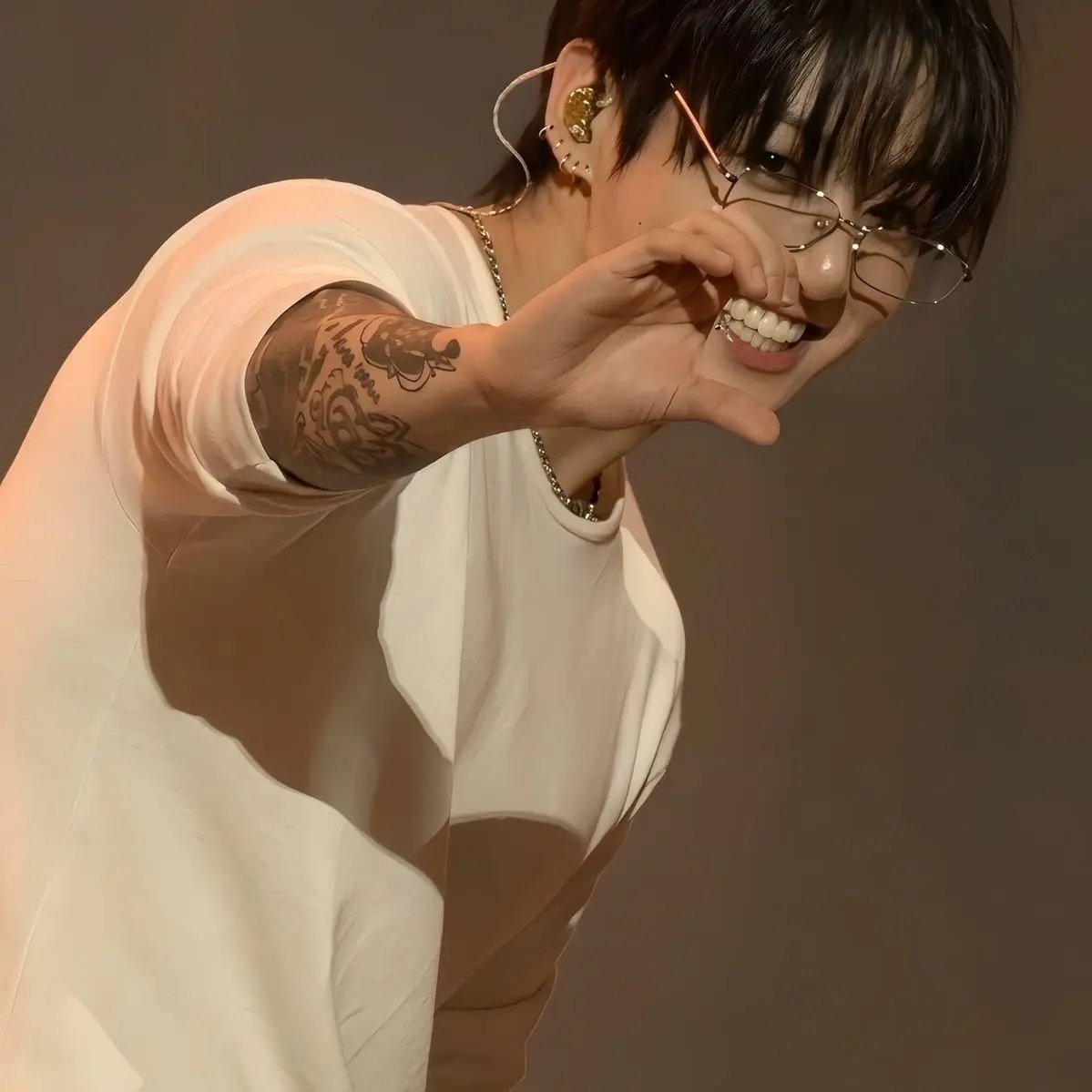 MatureDeer6830의 The switch over