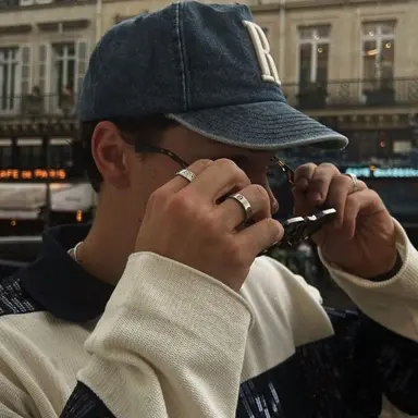 Profile image of Ross