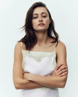 Profile image of Ella Purnell
