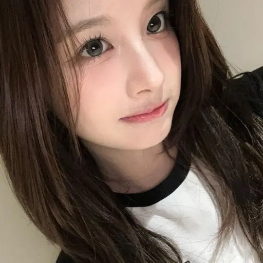 GiddyFlour5546의 얀데레 설윤