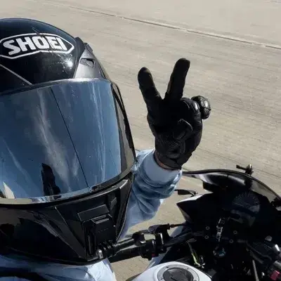 FlimsySitar4679의 Ryder