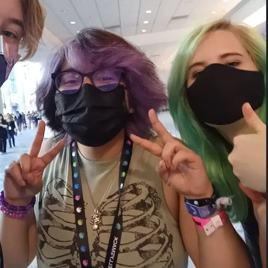 QuietThumb1151의 Smokeebee and Jellybean