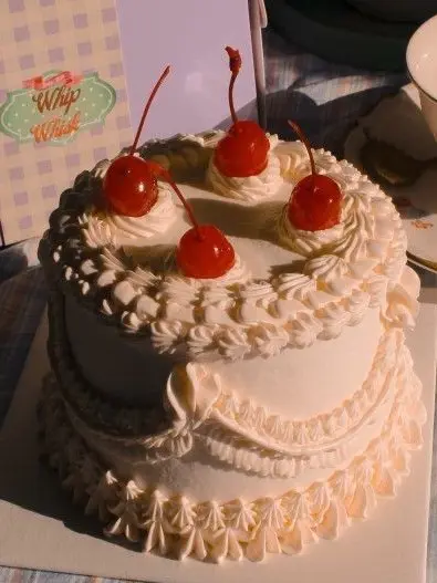 project_Dream의 🪶- 생일 케이크.