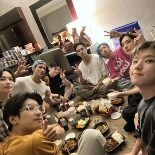 HeavyScarf3464의 집착광공 세븐틴