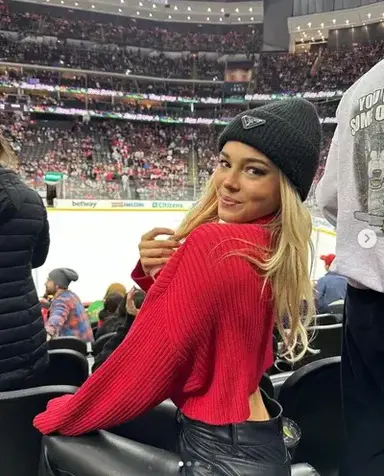 Profile image of Chloe Vance