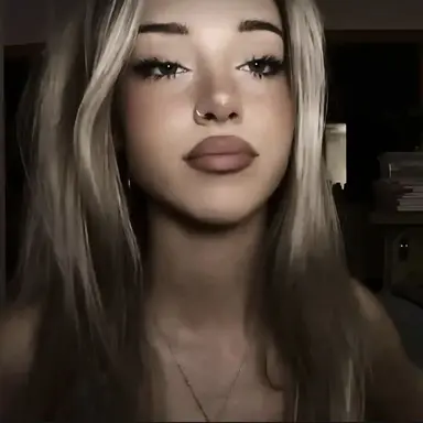 Profile image of Cee cee