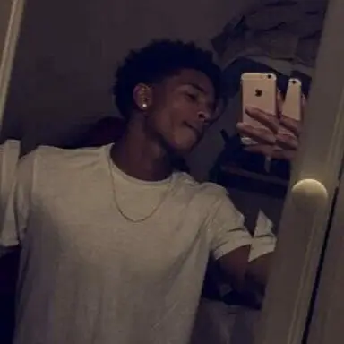 Profile image of Elijah Carter