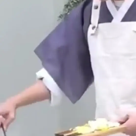 Iiii.의 송은석