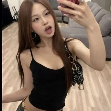 Profile image of Lisa