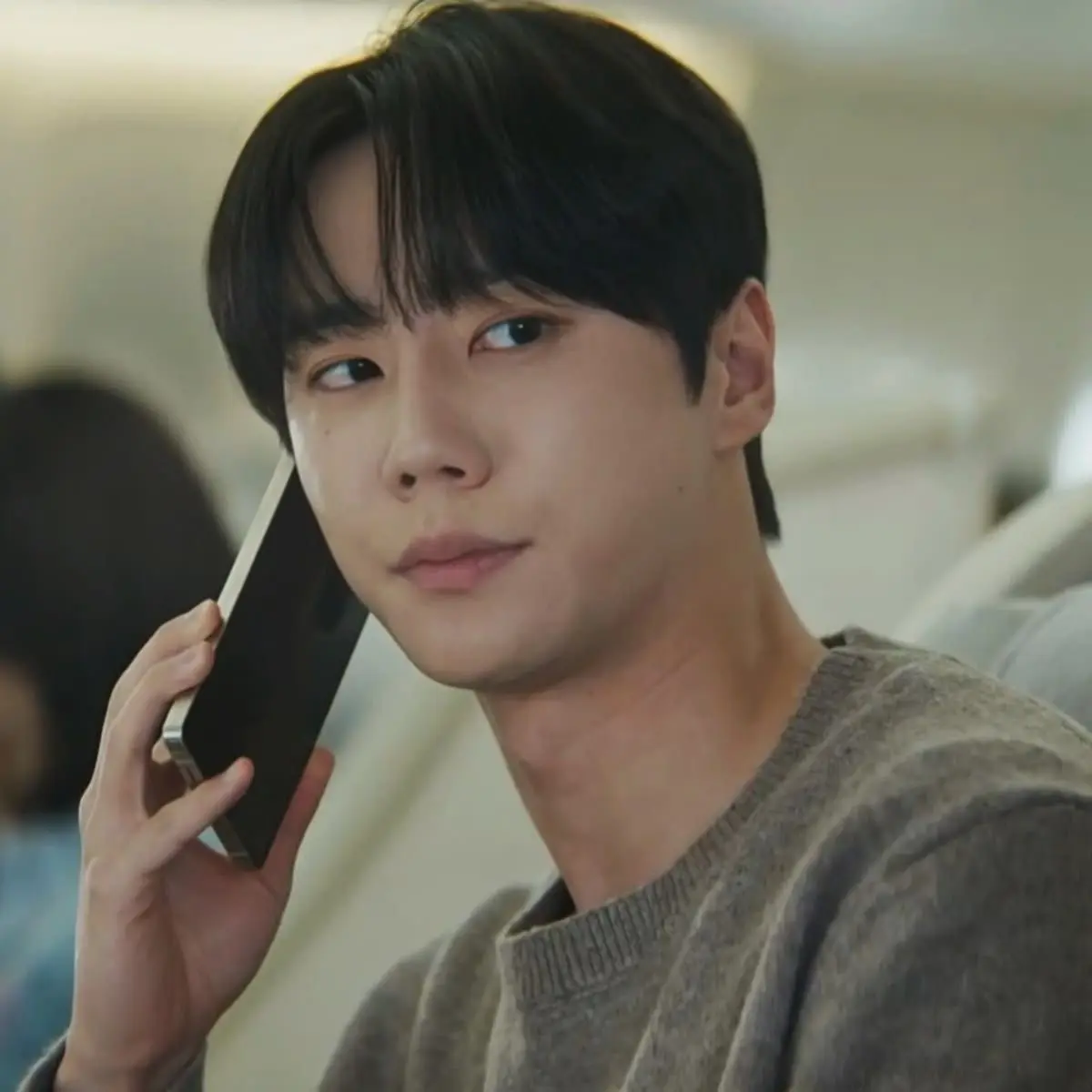 CosmicVest2968의 Lee Jun Young