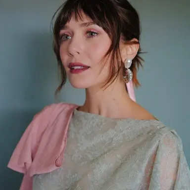 Profile image of Elizabeth