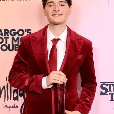 Profile image of Noah shnapp