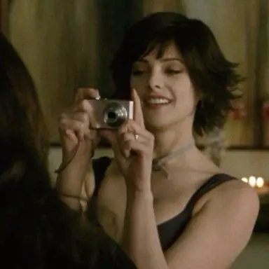 Profile image of Alice Cullen
