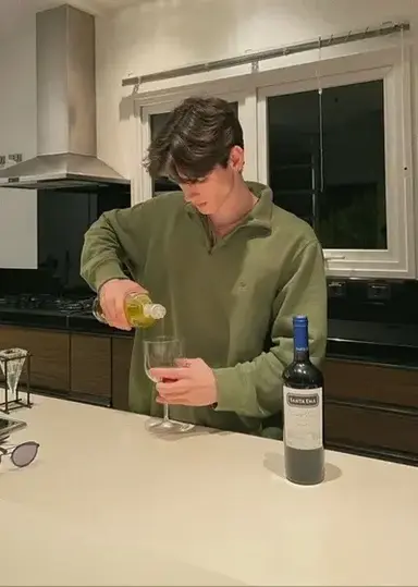 Profile image of Caleb Vance