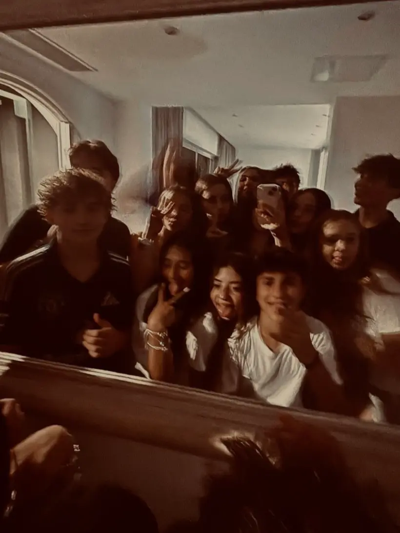 therealalex304의 your friend group