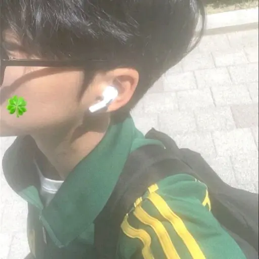 Sh_.d73의 표우진