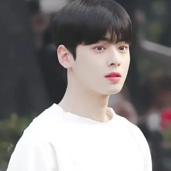 RacialBroth1511의 김무진