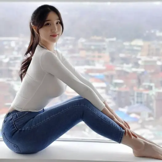 FustyHouse9483의 규리