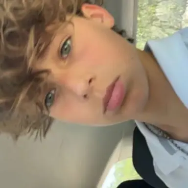 Profile image of Leo