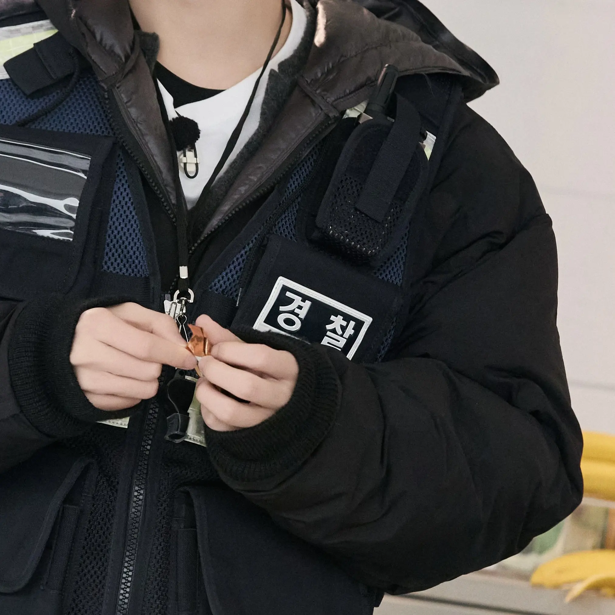 _.t0yng의 イケメン警察官の4人に狙われてます