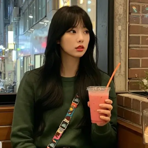 WoodenDorgi2802의 이윤지
