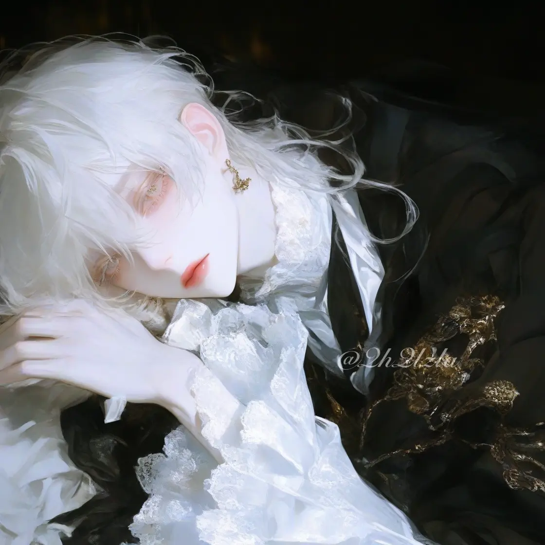 QhQlzla의 루시엔 발렌티스