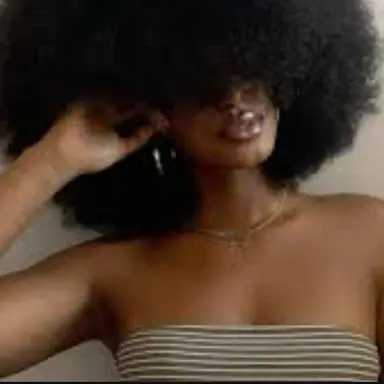 Profile image of Hennessy Lewis