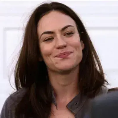 LilacKey5548의 Tara Knowles