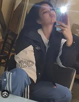 Profile image of Jennie